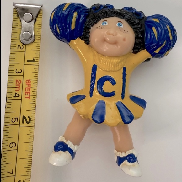 2.5โ Cabbage Patch Kids l Cheerleader PVC Figurine - Picture 4 of 4